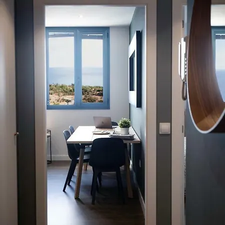 Home2book Stunning&design Cruz
